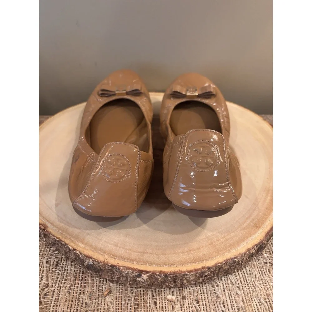 Tory Burch Eddie Bow Patent Ballet Flats Size 10.5‎ Royal Tan.
